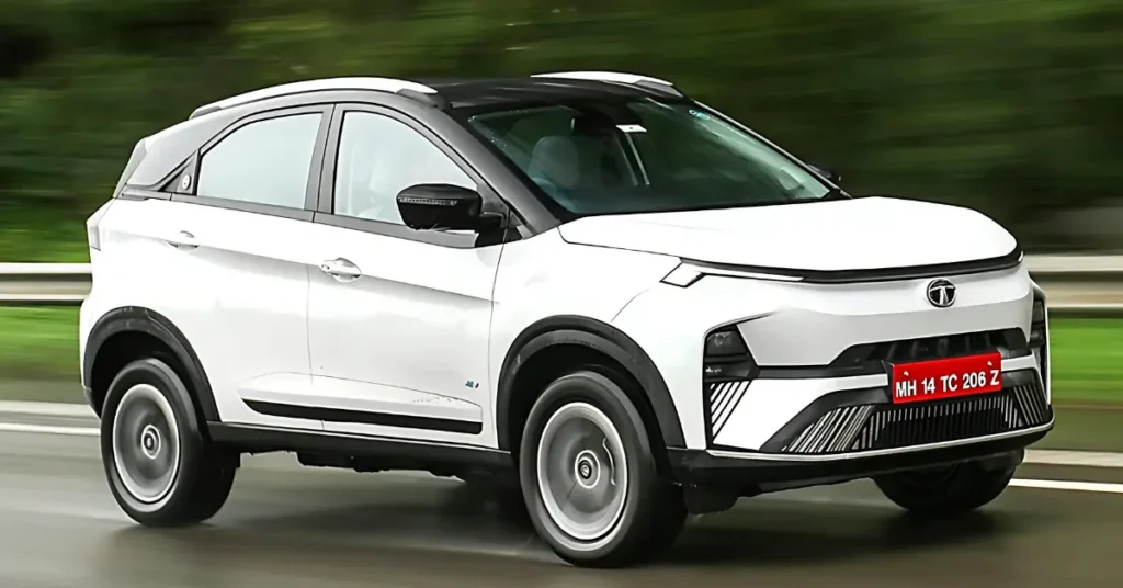 Tata Nexon 2025 अपने ही अंदाज़ में लौटी एक दमदार SUV, अब और भी एडवांस फीचर्स के साथ